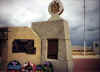 SIDE_VIEW_OF_CANADIAN_MEMORIAL_AT_ST_AUBIN_SUR_MER.jpg (683984 bytes)